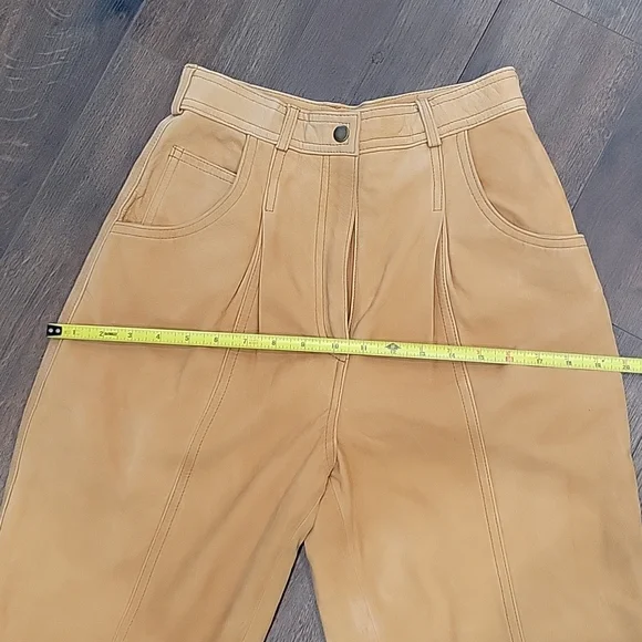 Vintage 80s 90s high waist tapered  camel leather  pants. Size 6 - Picture 7 of 13